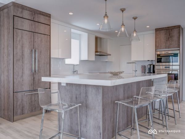 Hamptons Home 1020399