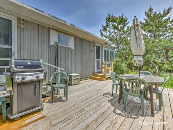 Hamptons Home 1020400