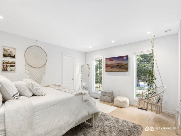 Hamptons Home 1020401