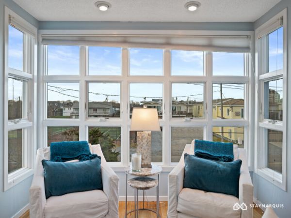 Hamptons Home 1020402
