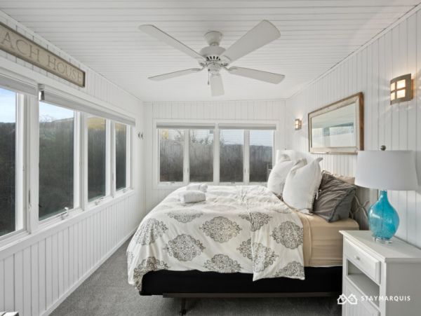Hamptons Home 1020402