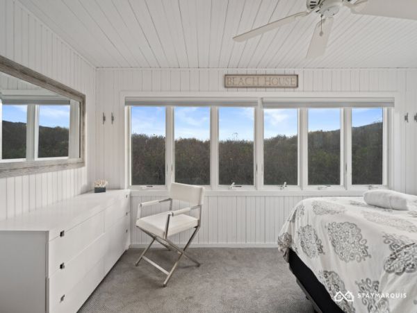 Hamptons Home 1020402