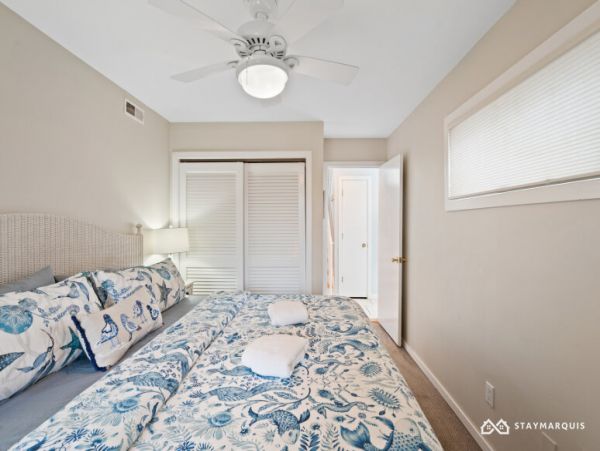 Hamptons Home 1020402