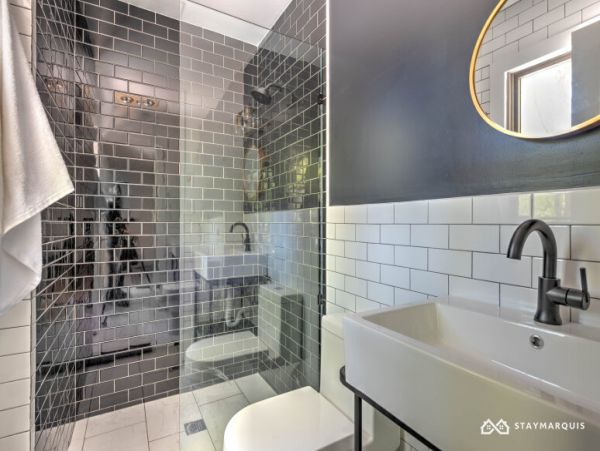 Hamptons Home 1020405