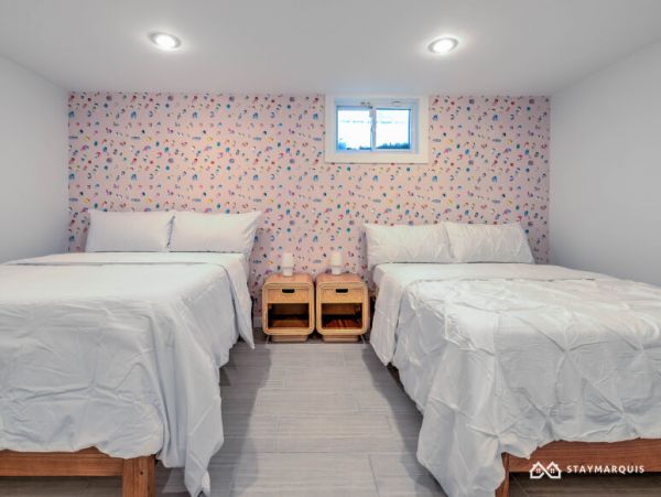 Hamptons Home 1020405