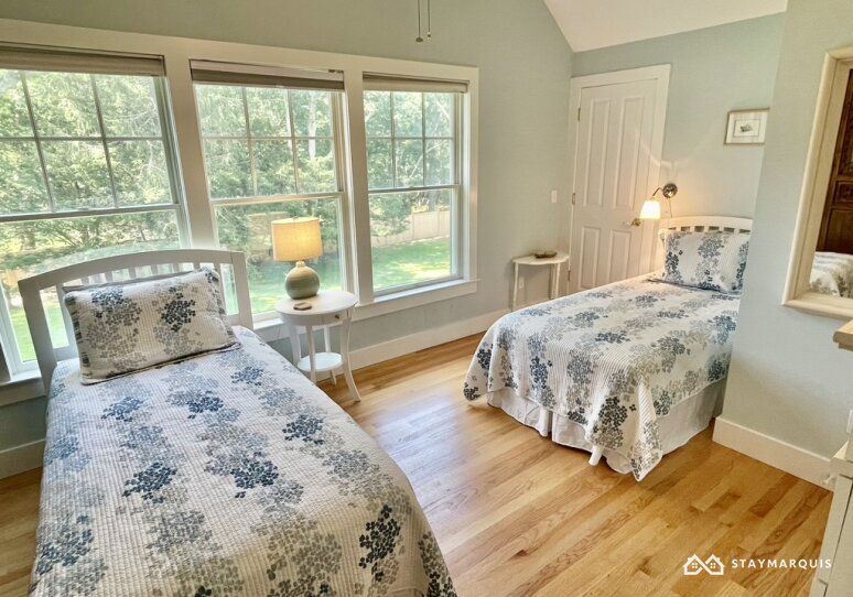 Hamptons Home 1020406