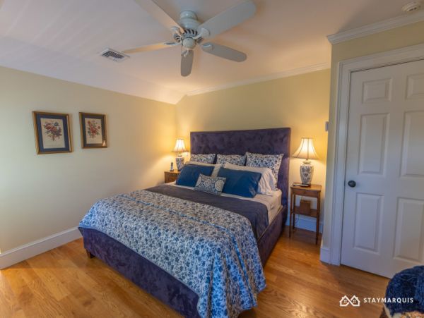 Hamptons Home 1020407