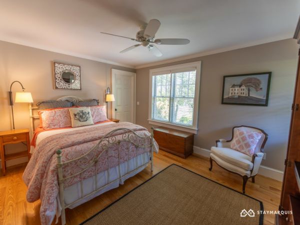 Hamptons Home 1020407