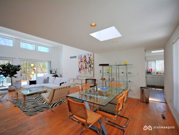 Hamptons Home 1020409