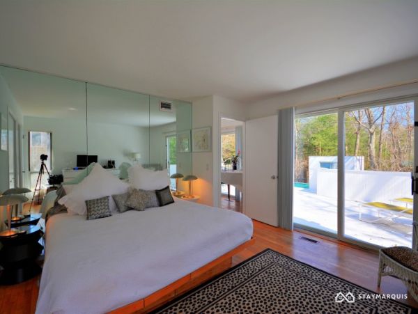 Hamptons Home 1020409