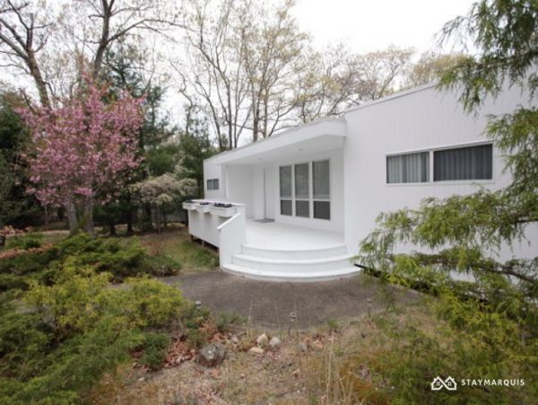 Hamptons Home 1020409