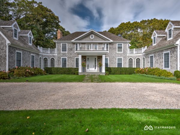 Hamptons Home 1020410