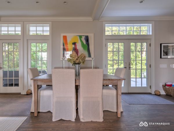 Hamptons Home 1020410