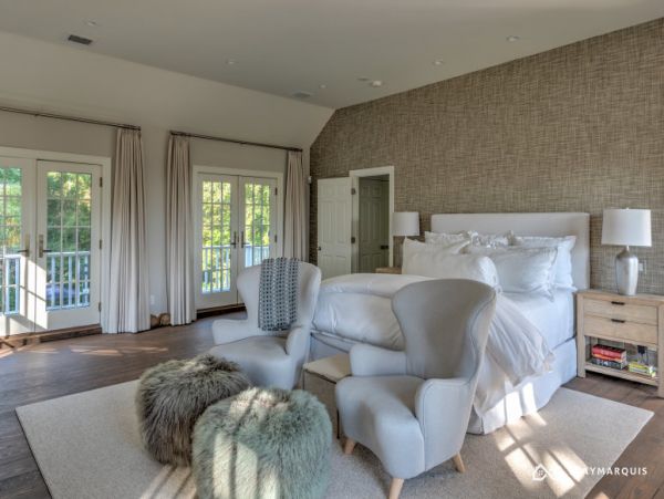 Hamptons Home 1020410