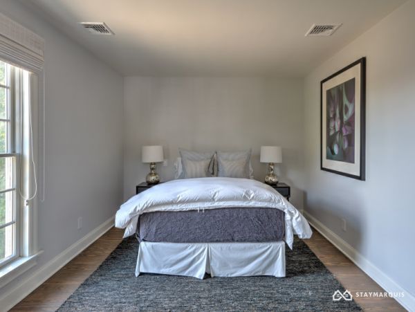 Hamptons Home 1020410