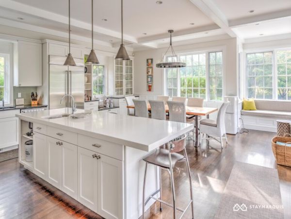 Hamptons Home 1020411