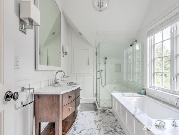 Hamptons Home 1020411
