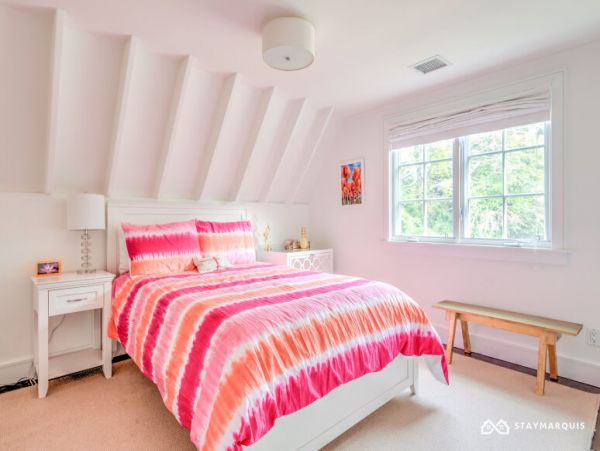 Hamptons Home 1020411