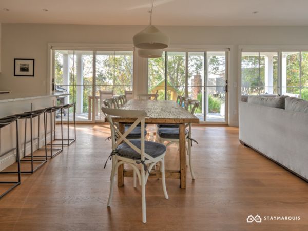 Hamptons Home 1020412
