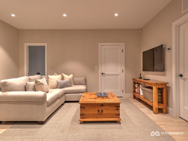 Hamptons Home 1020412