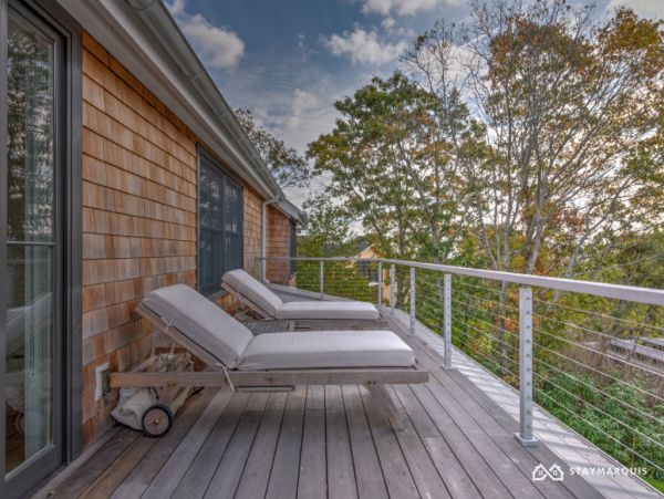 Hamptons Home 1020412