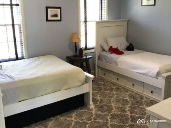Hamptons Home 1020413