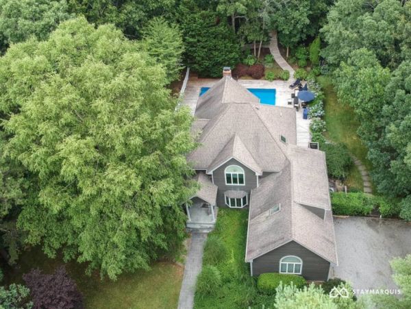 Hamptons Home 1020414