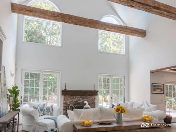 Hamptons Home 1020414