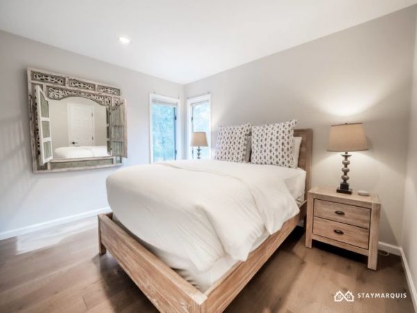 Hamptons Home 1020414