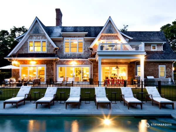 Hamptons Home 1020415
