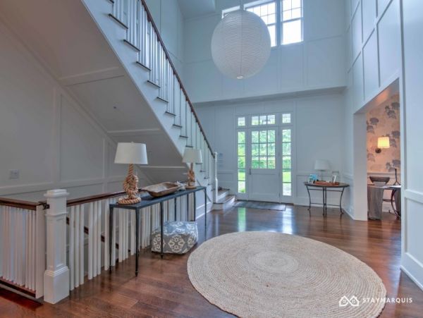 Hamptons Home 1020415