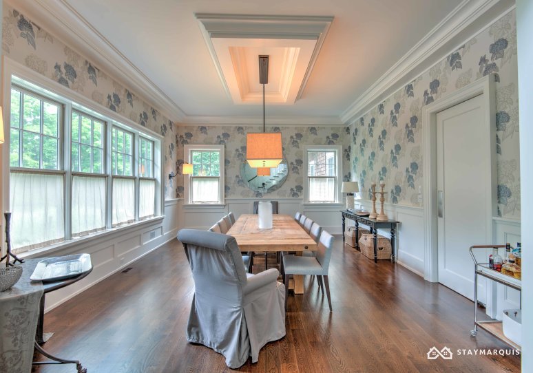 Hamptons Home 1020415