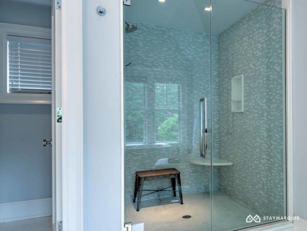 Hamptons Home 1020415