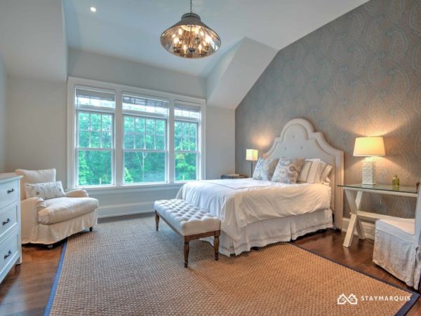 Hamptons Home 1020415