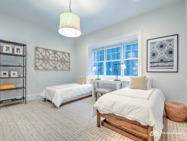 Hamptons Home 1020415