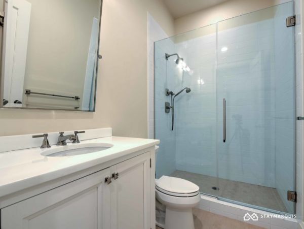 Hamptons Home 1020415