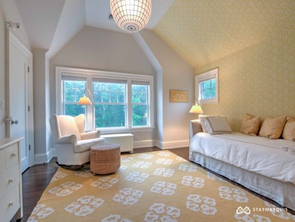 Hamptons Home 1020415