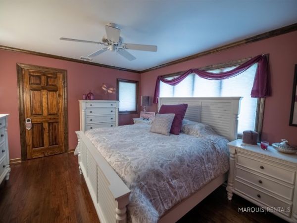 Hamptons Home 1020416