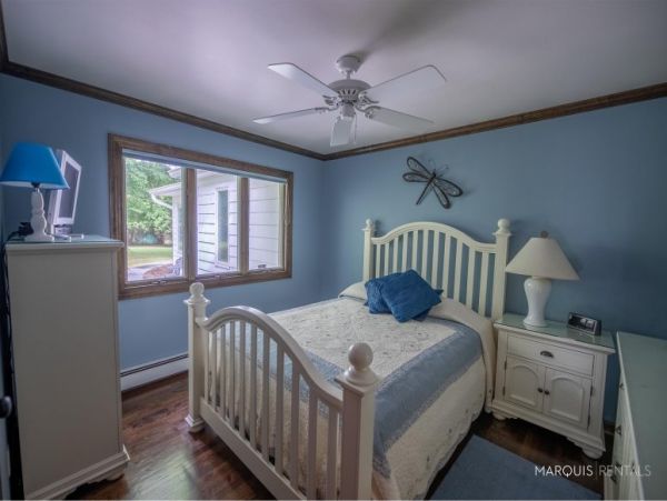 Hamptons Home 1020416