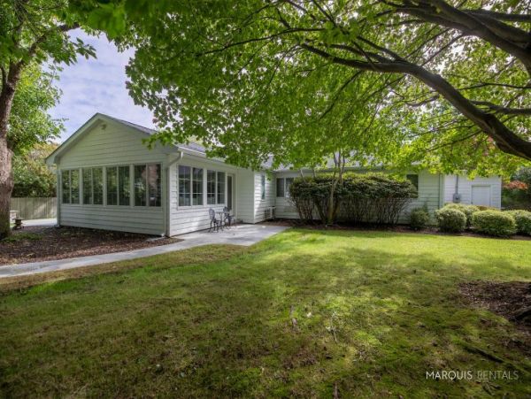 Hamptons Home 1020416
