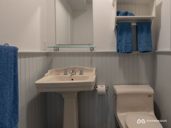 Hamptons Home 1020418