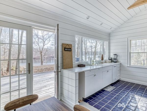 Hamptons Home 1020419