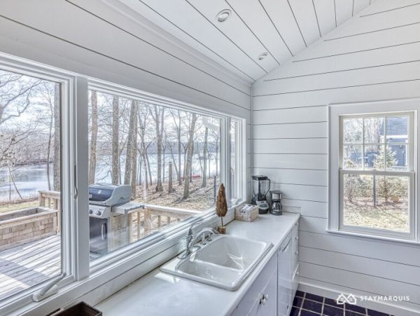 Hamptons Home 1020419