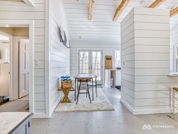 Hamptons Home 1020419