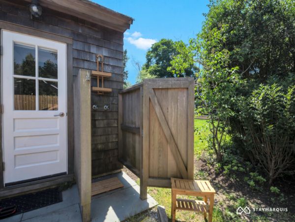 Hamptons Home 1020420
