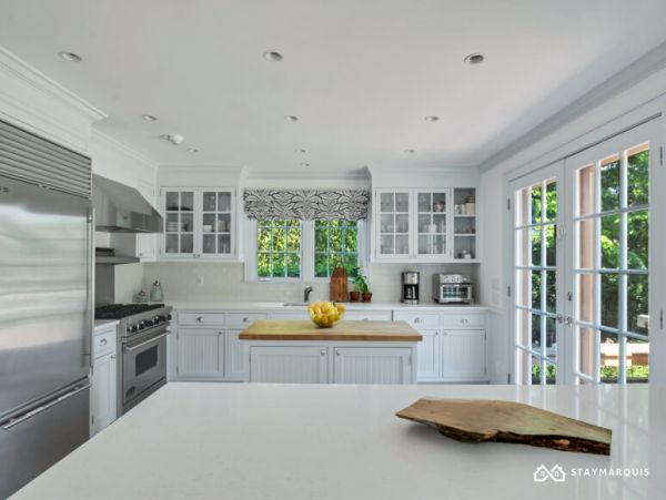 Hamptons Home 1020420