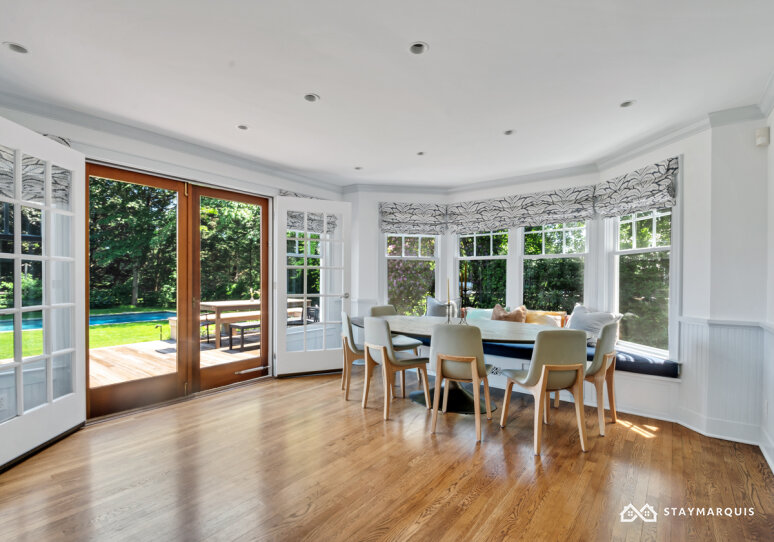 Hamptons Home 1020420