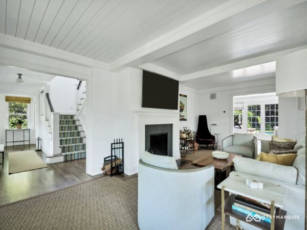 Hamptons Home 1020420