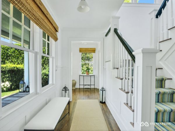 Hamptons Home 1020420
