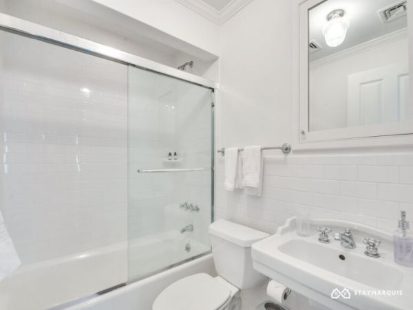 Hamptons Home 1020420